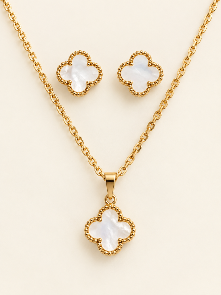 Clover Anti-Tarnish Necklace Set